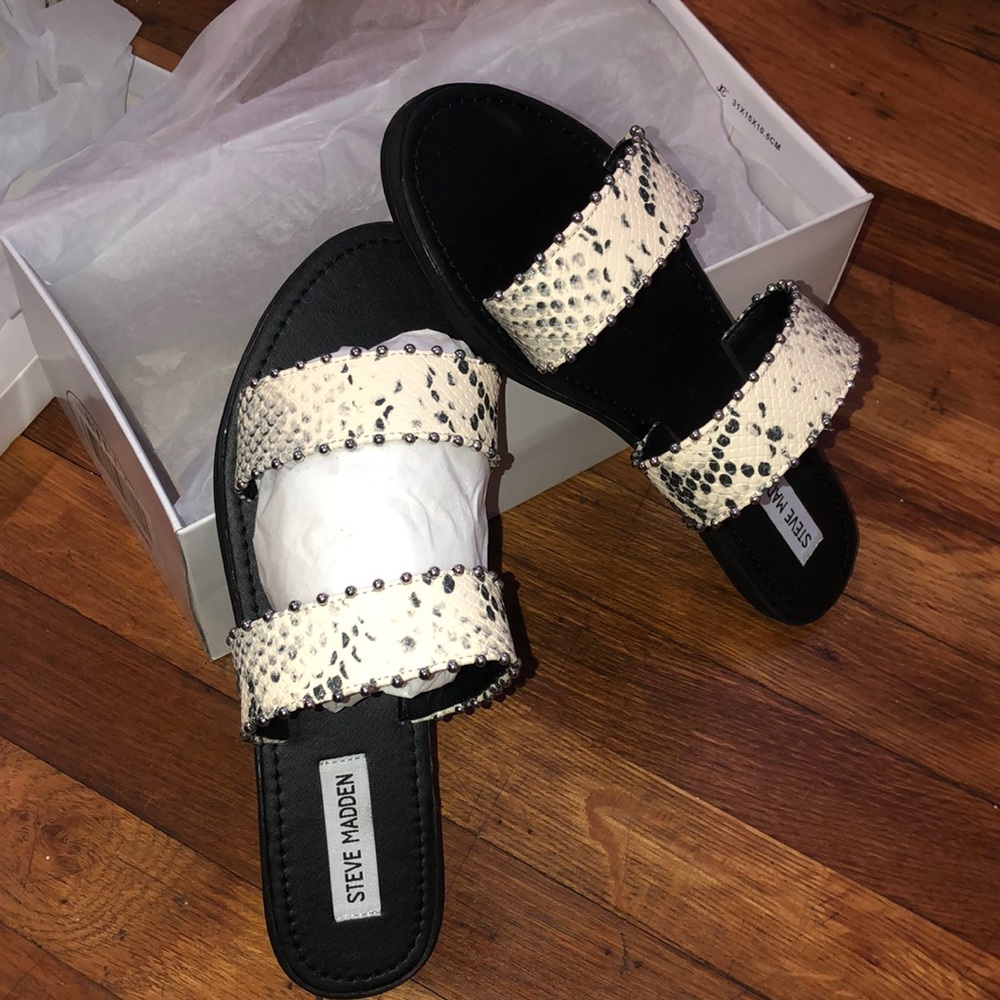 Snake Print sandal